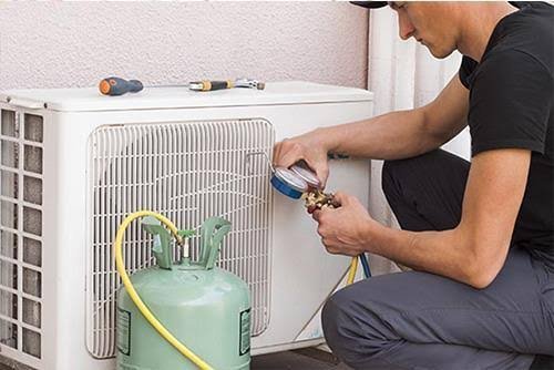 AC Gas Refilling home service